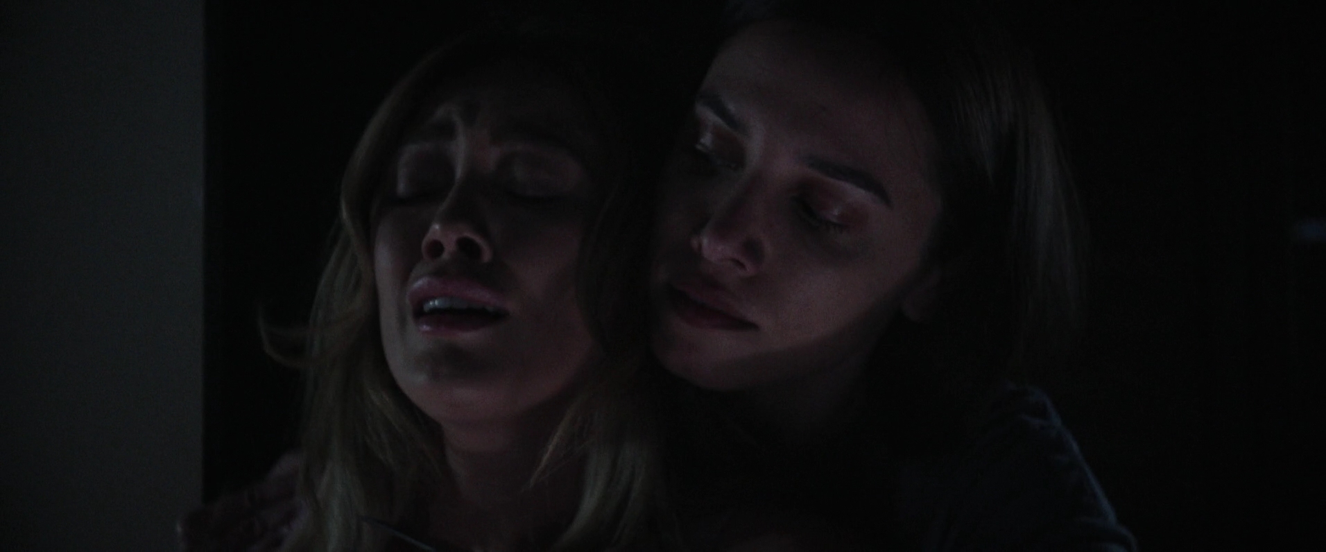 DailyDuff-dot-nl_TheHauntingOfSharonTate2431.jpg DailyDuff-dot-nl_TheHauntingOfSharonTate2431.jpg