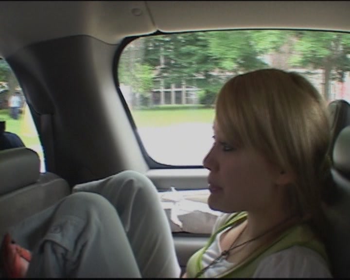 DailyDuff-dot-org_ThePerfectMan-OnSetWithHilary0037.jpg DailyDuff-dot-org_ThePerfectMan-OnSetWithHilary0037.jpg