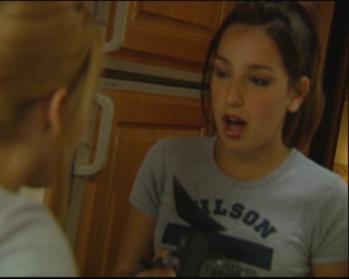 DailyDuff-dot-org_ThePerfectMan-OnSetWithHilary0135.jpg DailyDuff-dot-org_ThePerfectMan-OnSetWithHilary0135.jpg