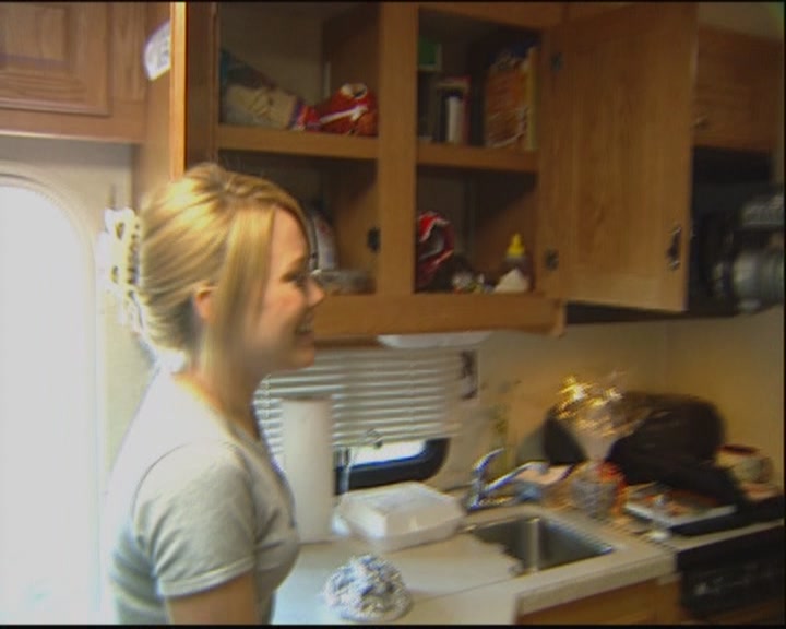 DailyDuff-dot-org_ThePerfectMan-OnSetWithHilary0183.jpg DailyDuff-dot-org_ThePerfectMan-OnSetWithHilary0183.jpg