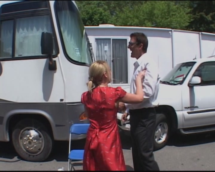 DailyDuff-dot-org_ThePerfectMan-OnSetWithHilary0243.jpg DailyDuff-dot-org_ThePerfectMan-OnSetWithHilary0243.jpg