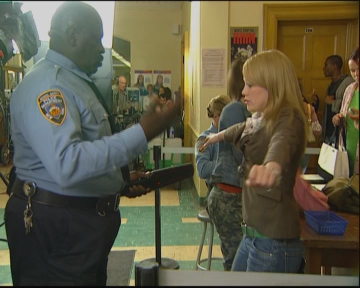 DailyDuff-dot-org_ThePerfectMan-OnSetWithHilary0272.jpg DailyDuff-dot-org_ThePerfectMan-OnSetWithHilary0272.jpg