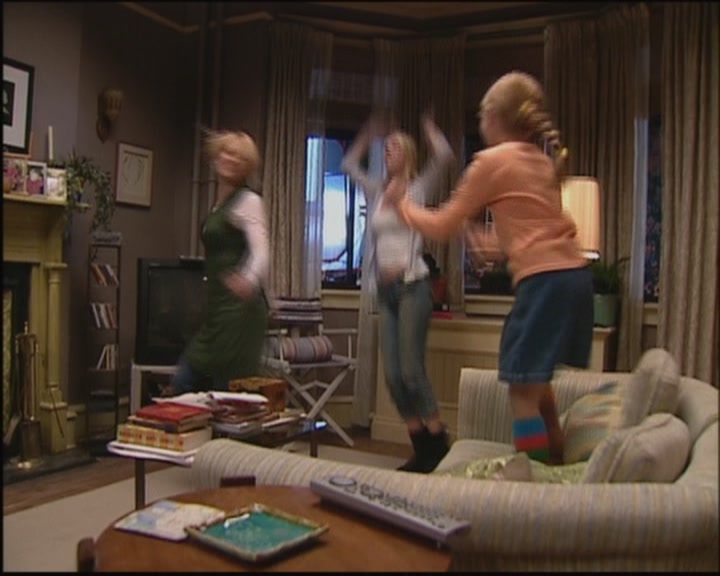 DailyDuff-dot-org_ThePerfectMan-OnSetWithHilary0281.jpg DailyDuff-dot-org_ThePerfectMan-OnSetWithHilary0281.jpg