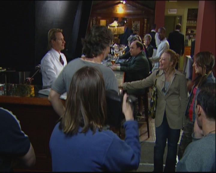 DailyDuff-dot-org_ThePerfectMan-OnSetWithHilary0310.jpg DailyDuff-dot-org_ThePerfectMan-OnSetWithHilary0310.jpg