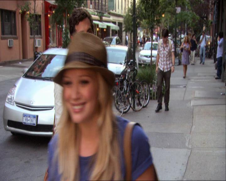GossipGirlFan_dot_nl-3x04DanTheFleurette0348.jpg