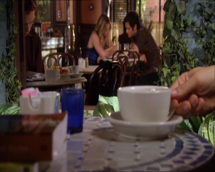 GossipGirlFan_dot_nl-3x04DanTheFleurette0998.jpg