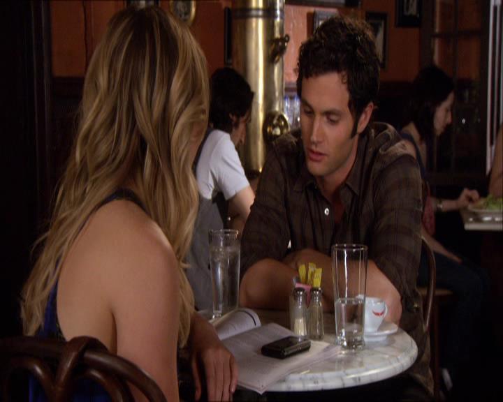 GossipGirlFan_dot_nl-3x04DanTheFleurette1006.jpg