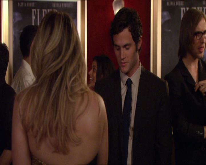 GossipGirlFan_dot_nl-3x04DanTheFleurette1522.jpg GossipGirlFan_dot_nl-3x04DanTheFleurette1522.jpg