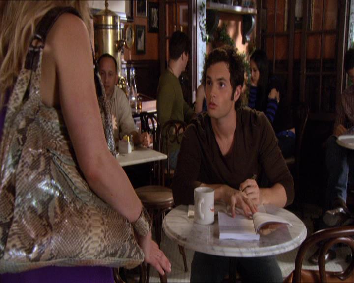 GossipGirlFan_dot_nl-3x04DanTheFleurette2220.jpg