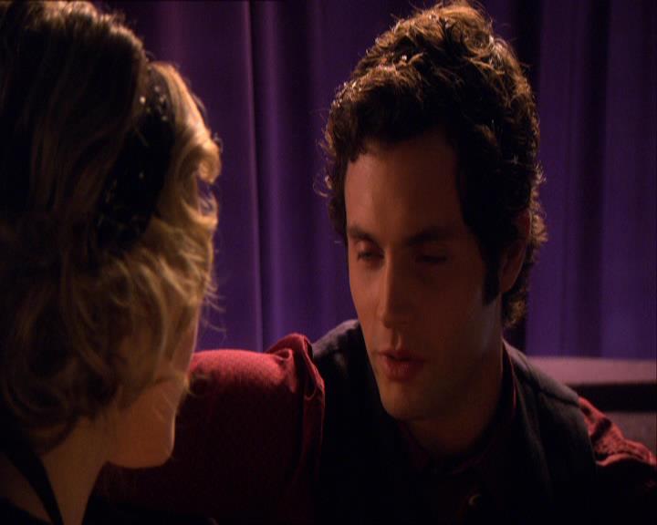 GossipGirlFan_dot_nl-3x07HowToSucceedInBassness1938.jpg