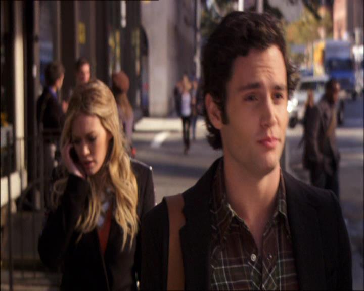 GossipGirlFan_dot_nl-3x09TheyShootHumphreyDontThey0362.jpg