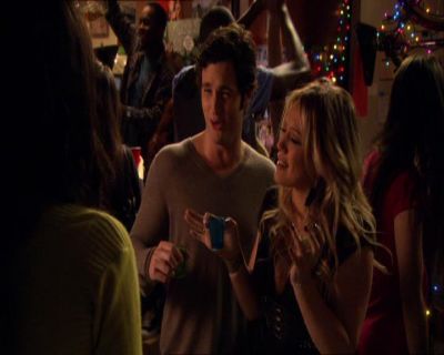 GossipGirlFan_dot_nl-3x09TheyShootHumphreyDontThey1098.jpg