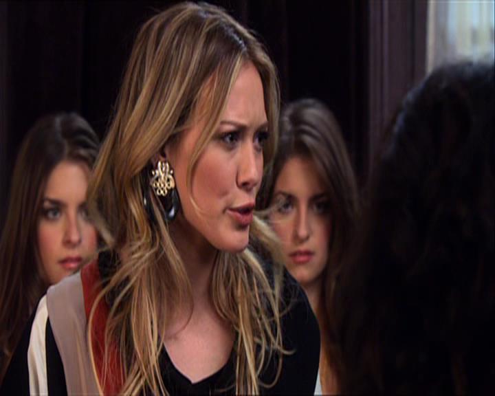 GossipGirlFan_dot_nl-3x10TheLastDaysOfDiscoStick1217.jpg GossipGirlFan_dot_nl-3x10TheLastDaysOfDiscoStick1217.jpg