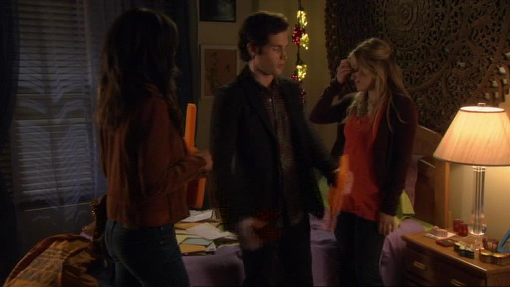 GossipGirlFan-dot-nl_3x09TheyShootHumpreysDontThey-UnairedScenes00075.jpg