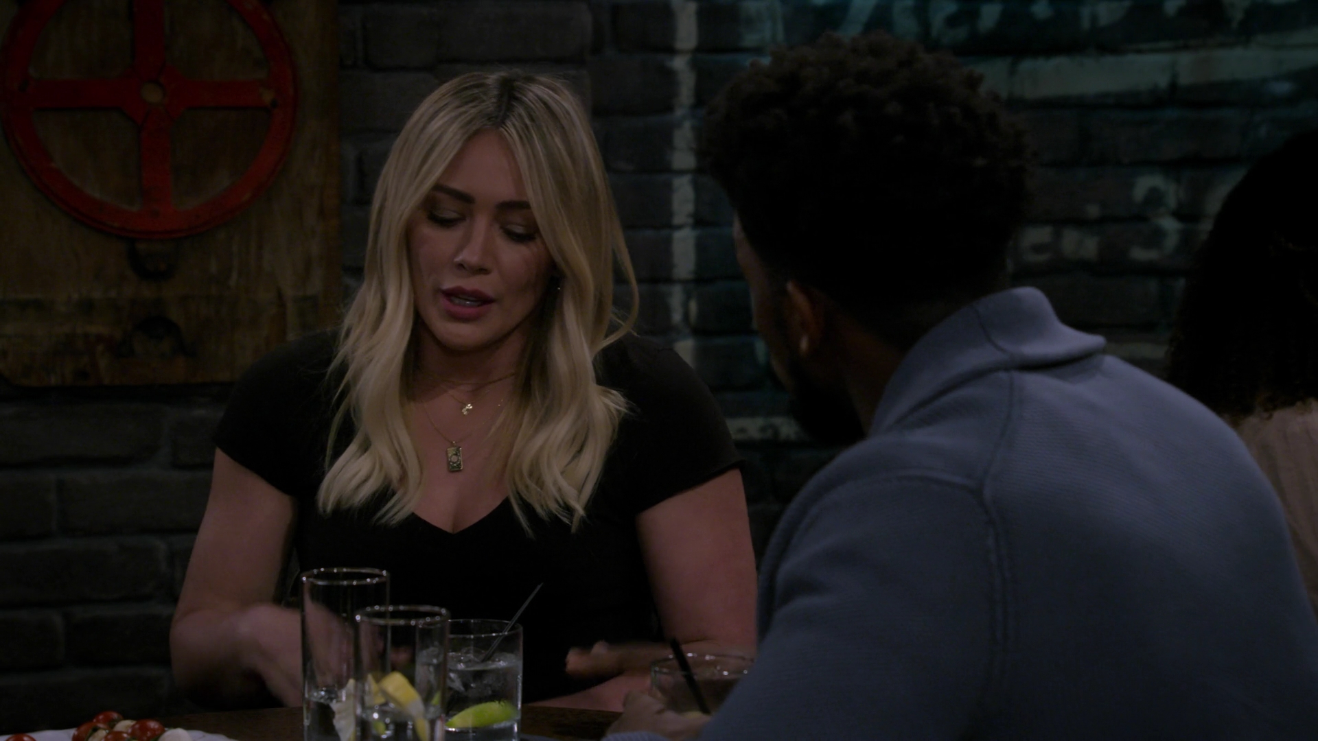DailyDuff-dot-nl_HowIMetYourFather-1x01-0415.jpg