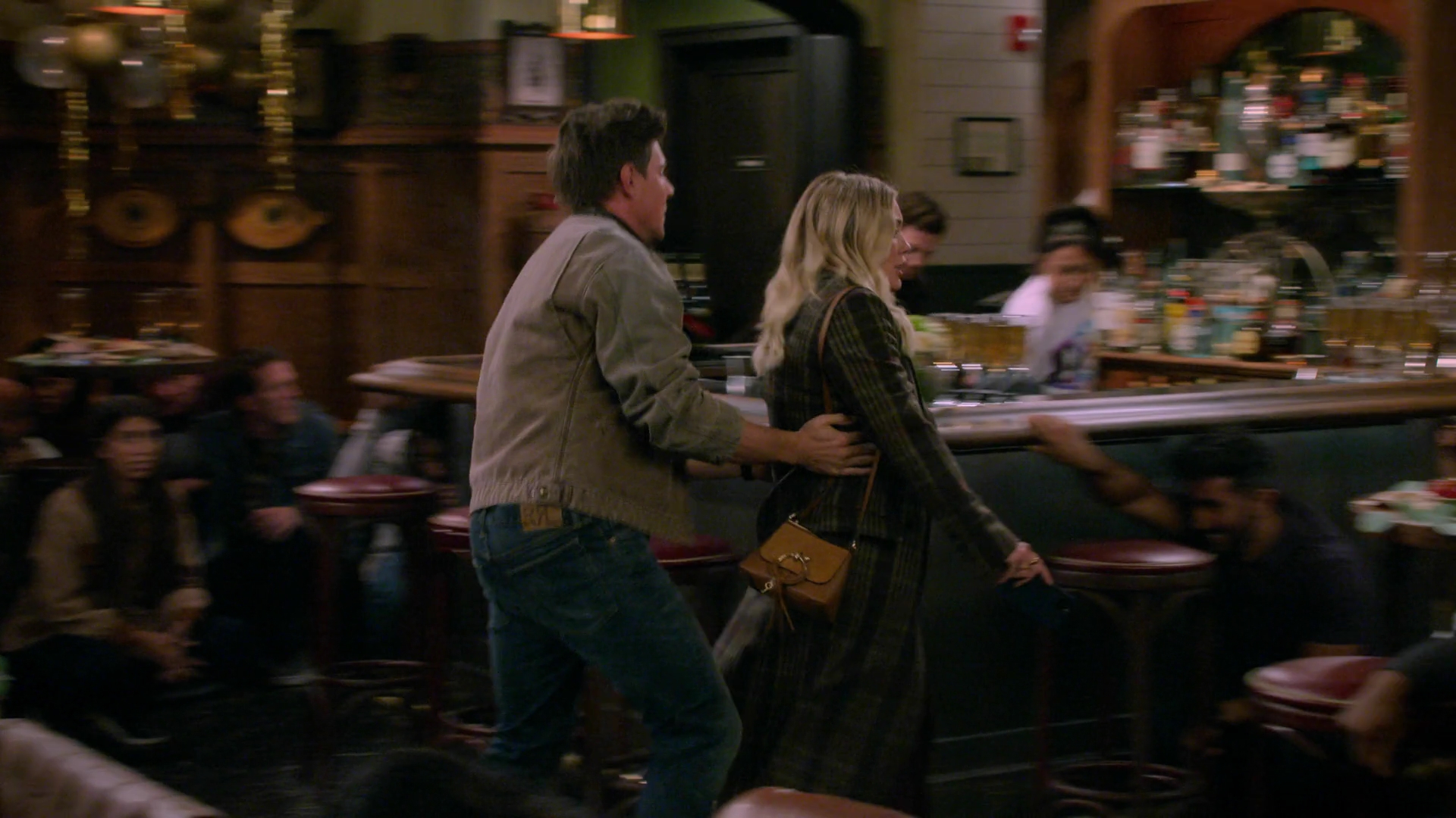 DailyDuff-dot-nl_HowIMetYourFather-1x01-0716.jpg