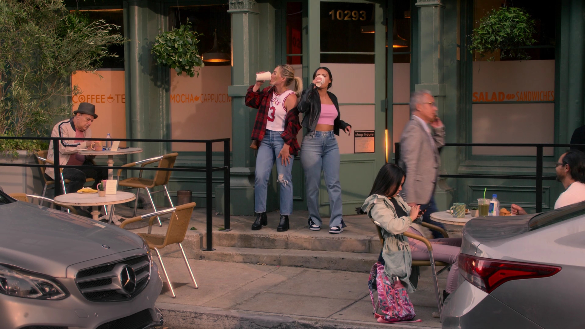 DailyDuff-dot-nl_HowIMetYourFather-1x02-_0211.jpg