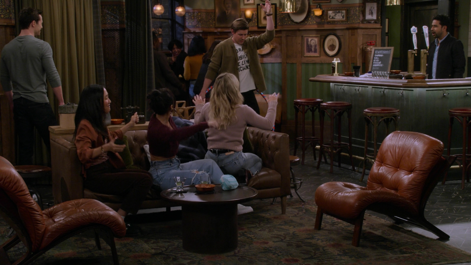 dailyduff-dot-nl_howimetyourfather2x08-1218.jpg
