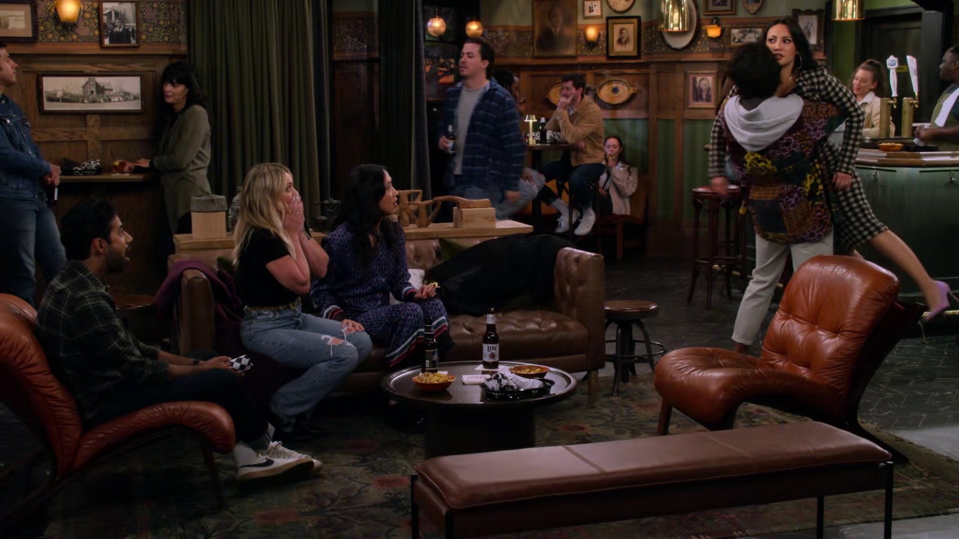 daily-duff-dot-nl_HowIMetYourFather2x13-1341.jpg daily-duff-dot-nl_HowIMetYourFather2x13-1341.jpg
