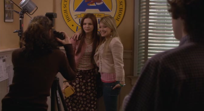 DailyDuff-dot-nl_2x14JoanOfArcadia0402.jpg DailyDuff-dot-nl_2x14JoanOfArcadia0402.jpg