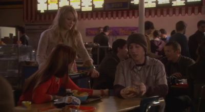 DailyDuff-dot-nl_2x14JoanOfArcadia1312.jpg