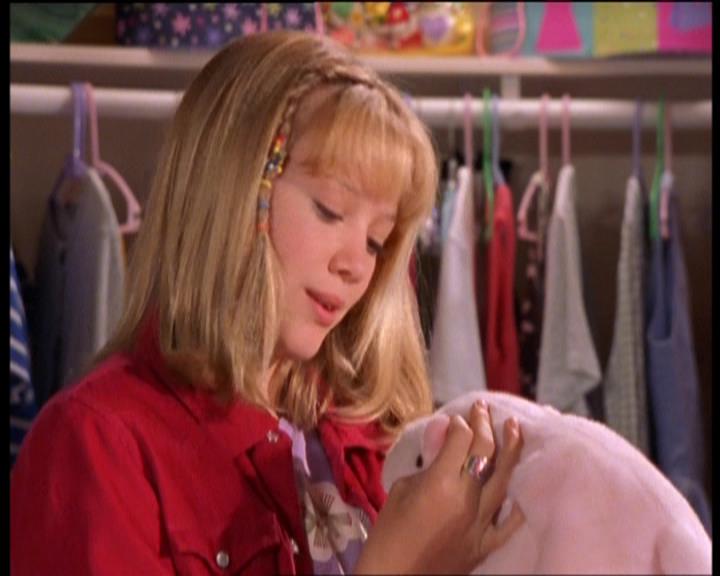 DailyDuff-dot-nl_LizzieMcGuireSeries-WhenMomsAttacks0036.jpg DailyDuff-dot-nl_LizzieMcGuireSeries-WhenMomsAttacks0036.jpg