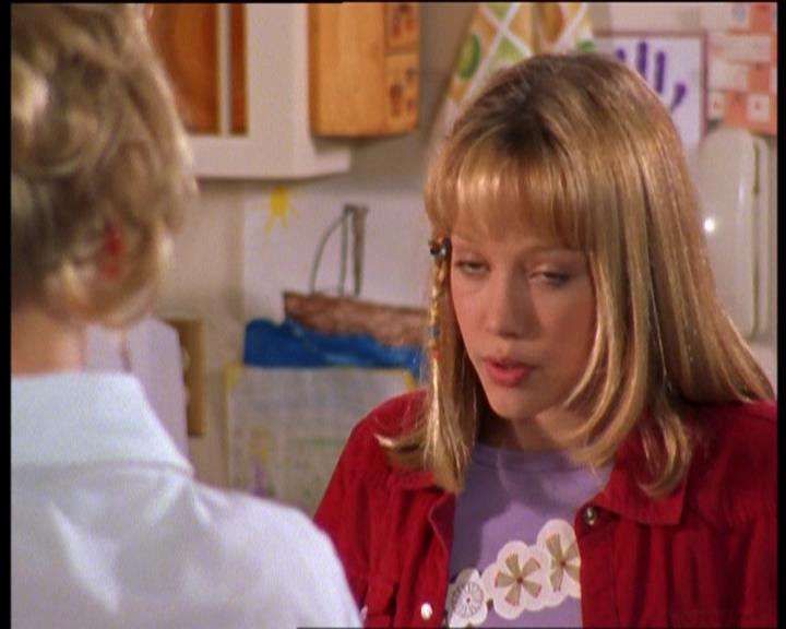 DailyDuff-dot-nl_LizzieMcGuireSeries-WhenMomsAttacks0151.jpg DailyDuff-dot-nl_LizzieMcGuireSeries-WhenMomsAttacks0151.jpg