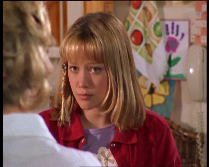 DailyDuff-dot-nl_LizzieMcGuireSeries-WhenMomsAttacks0164.jpg DailyDuff-dot-nl_LizzieMcGuireSeries-WhenMomsAttacks0164.jpg