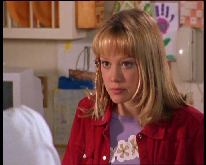 DailyDuff-dot-nl_LizzieMcGuireSeries-WhenMomsAttacks0190.jpg DailyDuff-dot-nl_LizzieMcGuireSeries-WhenMomsAttacks0190.jpg