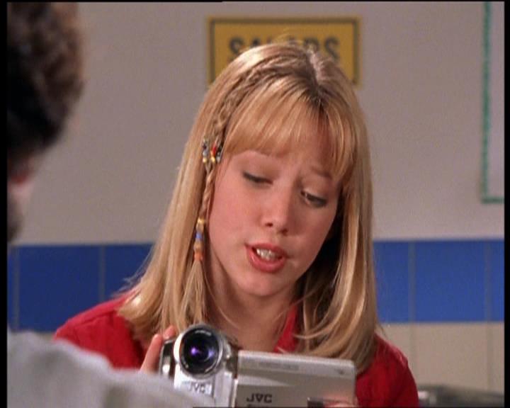 DailyDuff-dot-nl_LizzieMcGuireSeries-WhenMomsAttacks0300.jpg