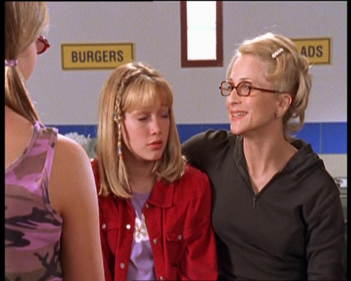 DailyDuff-dot-nl_LizzieMcGuireSeries-WhenMomsAttacks0385.jpg DailyDuff-dot-nl_LizzieMcGuireSeries-WhenMomsAttacks0385.jpg