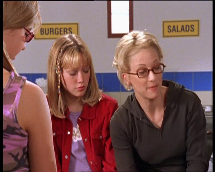 DailyDuff-dot-nl_LizzieMcGuireSeries-WhenMomsAttacks0388.jpg DailyDuff-dot-nl_LizzieMcGuireSeries-WhenMomsAttacks0388.jpg