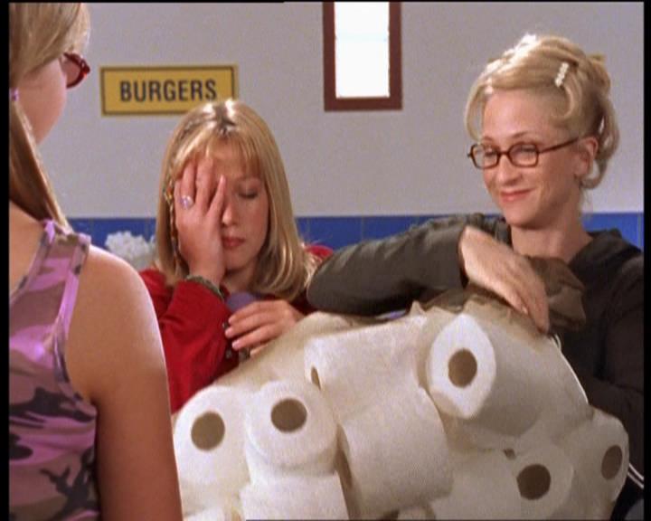 DailyDuff-dot-nl_LizzieMcGuireSeries-WhenMomsAttacks0390.jpg DailyDuff-dot-nl_LizzieMcGuireSeries-WhenMomsAttacks0390.jpg