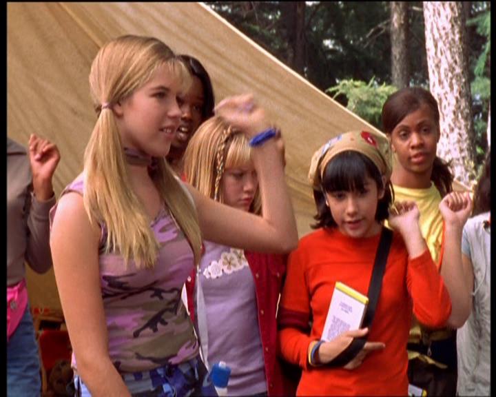 DailyDuff-dot-nl_LizzieMcGuireSeries-WhenMomsAttacks0567.jpg DailyDuff-dot-nl_LizzieMcGuireSeries-WhenMomsAttacks0567.jpg
