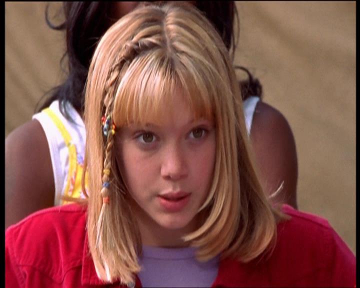 DailyDuff-dot-nl_LizzieMcGuireSeries-WhenMomsAttacks0569.jpg DailyDuff-dot-nl_LizzieMcGuireSeries-WhenMomsAttacks0569.jpg