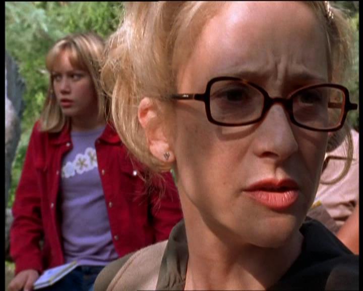 DailyDuff-dot-nl_LizzieMcGuireSeries-WhenMomsAttacks0669.jpg DailyDuff-dot-nl_LizzieMcGuireSeries-WhenMomsAttacks0669.jpg