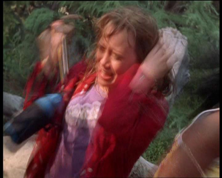 DailyDuff-dot-nl_LizzieMcGuireSeries-WhenMomsAttacks0681.jpg DailyDuff-dot-nl_LizzieMcGuireSeries-WhenMomsAttacks0681.jpg