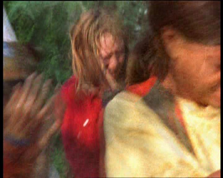 DailyDuff-dot-nl_LizzieMcGuireSeries-WhenMomsAttacks0683.jpg DailyDuff-dot-nl_LizzieMcGuireSeries-WhenMomsAttacks0683.jpg