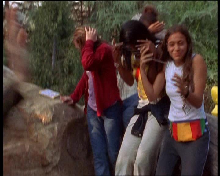 DailyDuff-dot-nl_LizzieMcGuireSeries-WhenMomsAttacks0695.jpg DailyDuff-dot-nl_LizzieMcGuireSeries-WhenMomsAttacks0695.jpg