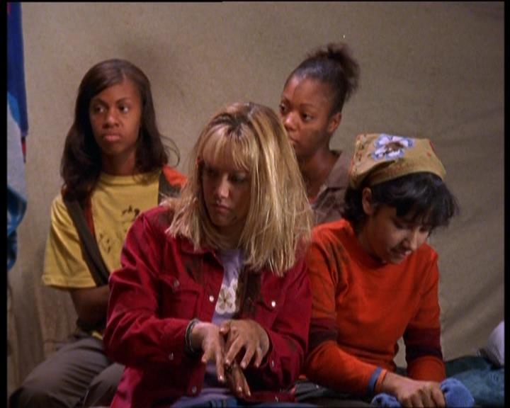 DailyDuff-dot-nl_LizzieMcGuireSeries-WhenMomsAttacks0724.jpg DailyDuff-dot-nl_LizzieMcGuireSeries-WhenMomsAttacks0724.jpg