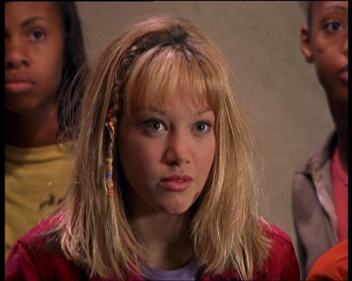 DailyDuff-dot-nl_LizzieMcGuireSeries-WhenMomsAttacks0752.jpg DailyDuff-dot-nl_LizzieMcGuireSeries-WhenMomsAttacks0752.jpg