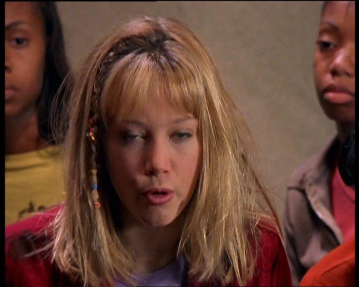 DailyDuff-dot-nl_LizzieMcGuireSeries-WhenMomsAttacks0776.jpg DailyDuff-dot-nl_LizzieMcGuireSeries-WhenMomsAttacks0776.jpg