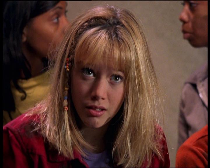 DailyDuff-dot-nl_LizzieMcGuireSeries-WhenMomsAttacks0787.jpg DailyDuff-dot-nl_LizzieMcGuireSeries-WhenMomsAttacks0787.jpg