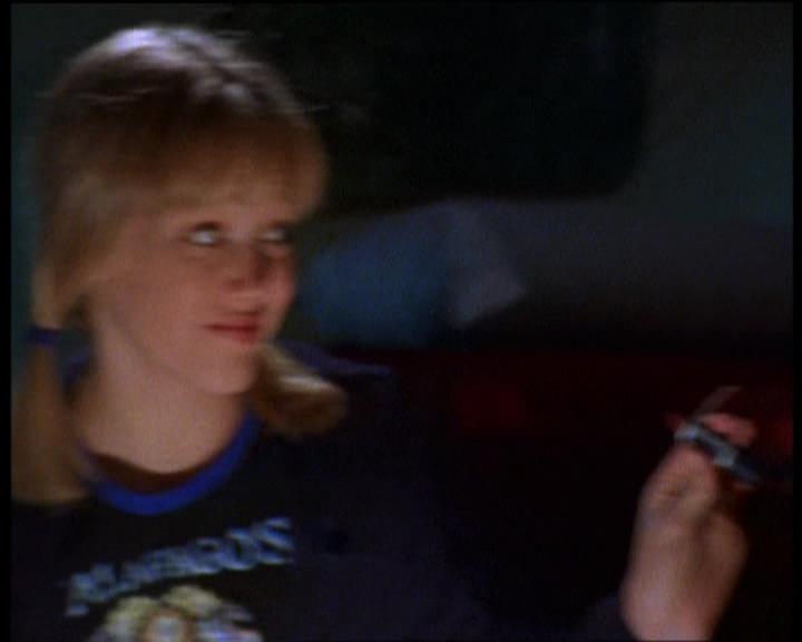 DailyDuff-dot-nl_LizzieMcGuireSeries-WhenMomsAttacks0840.jpg DailyDuff-dot-nl_LizzieMcGuireSeries-WhenMomsAttacks0840.jpg