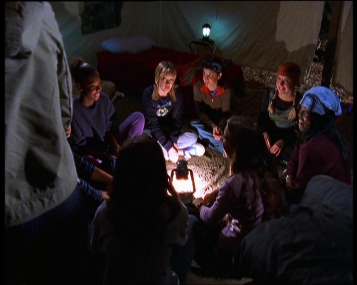 DailyDuff-dot-nl_LizzieMcGuireSeries-WhenMomsAttacks0865.jpg DailyDuff-dot-nl_LizzieMcGuireSeries-WhenMomsAttacks0865.jpg