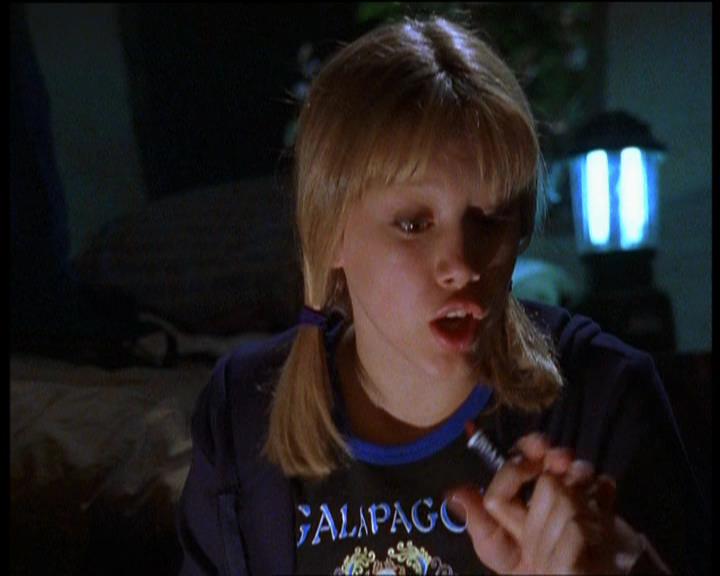 DailyDuff-dot-nl_LizzieMcGuireSeries-WhenMomsAttacks0867.jpg DailyDuff-dot-nl_LizzieMcGuireSeries-WhenMomsAttacks0867.jpg