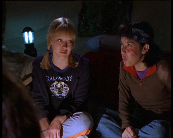 DailyDuff-dot-nl_LizzieMcGuireSeries-WhenMomsAttacks0887.jpg DailyDuff-dot-nl_LizzieMcGuireSeries-WhenMomsAttacks0887.jpg