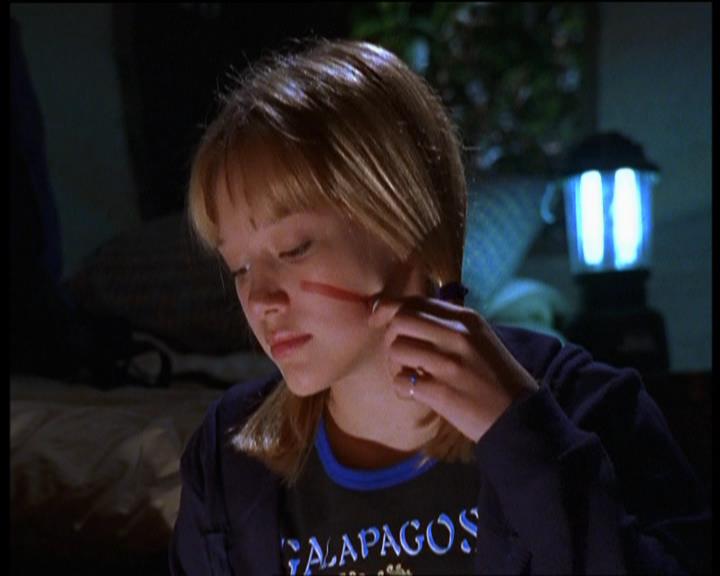 DailyDuff-dot-nl_LizzieMcGuireSeries-WhenMomsAttacks0894.jpg DailyDuff-dot-nl_LizzieMcGuireSeries-WhenMomsAttacks0894.jpg