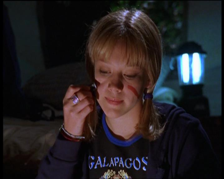 DailyDuff-dot-nl_LizzieMcGuireSeries-WhenMomsAttacks0895.jpg DailyDuff-dot-nl_LizzieMcGuireSeries-WhenMomsAttacks0895.jpg