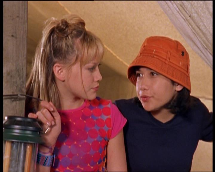 DailyDuff-dot-nl_LizzieMcGuireSeries-WhenMomsAttacks1009.jpg DailyDuff-dot-nl_LizzieMcGuireSeries-WhenMomsAttacks1009.jpg